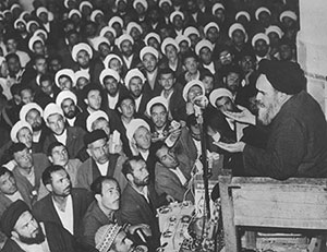 کدام سخنرانی باعث تبعید امام خمینی شد؟