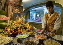 گردشگری ایران بدون طعم غذاهای محلی
