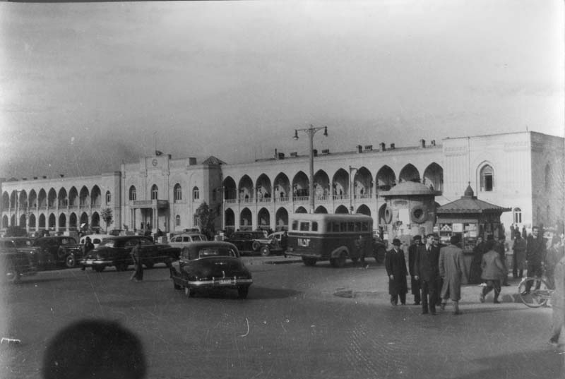 عکس/ میدان توپخانه در سال 1320ه ش