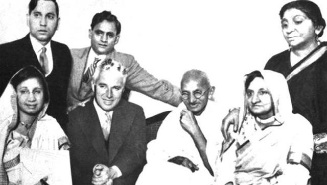 عکس/چارلی چاپلین در کنار گاندی