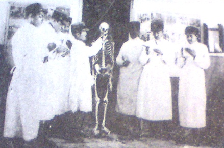 عکس/دانشجویان پزشکی دوره پهلوی اول