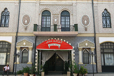 اولین کافه رستوران های مدرن در تهران