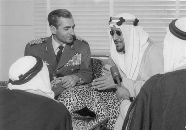 توجیه عجیب شاه برای جدایی بحرین از ایران