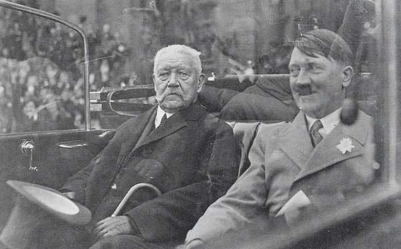 عکس/هیتلر و هیندنبورگ، ژانویه 1933