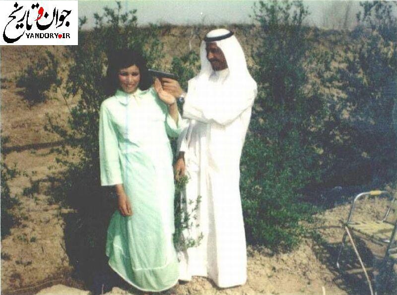 عکس/شوخی صدام با زنش