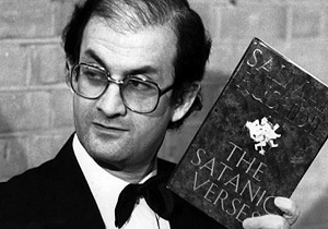 فتوای تاریخی امام(ره) درباره سلمان رشدی