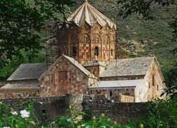 کلیسای جلفا در محله جلفای اصفهان، در دوره قاجاریه