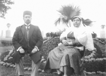محمدعلی شاه و همسرش