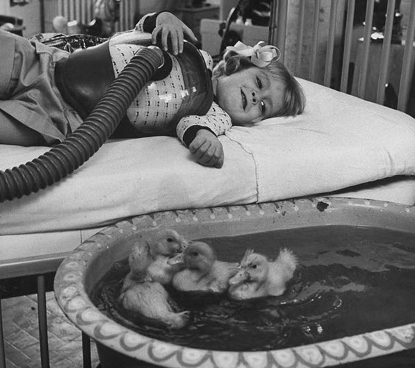 عکس/ شیوه درمانی در سال 1956