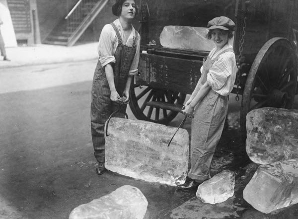 عکس/ زنان کارگر در زمان قدیم