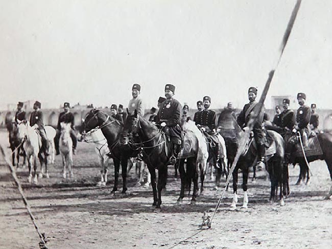 عکس/امیران ارتش سوار بر اسب