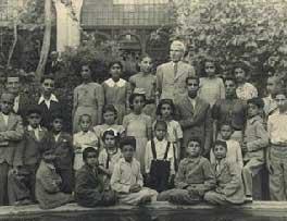 عکسی از اولین کودکستان تهران در سال 1319