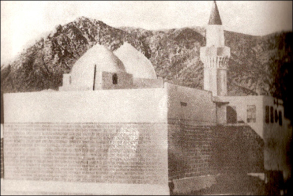 عکس/بارگاه حضرت حمزه(ع)قبل از تخریب